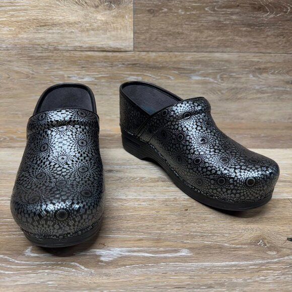 Dansko Black Patterned Women's Clogs - Picture 5 of 5